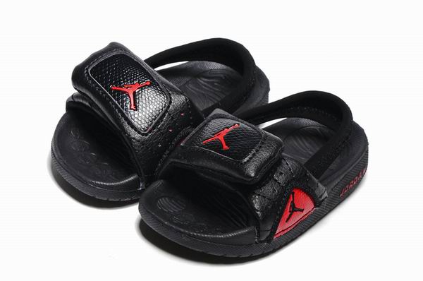 jordan sandals for boys