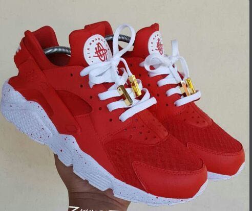 all red huarache shoes